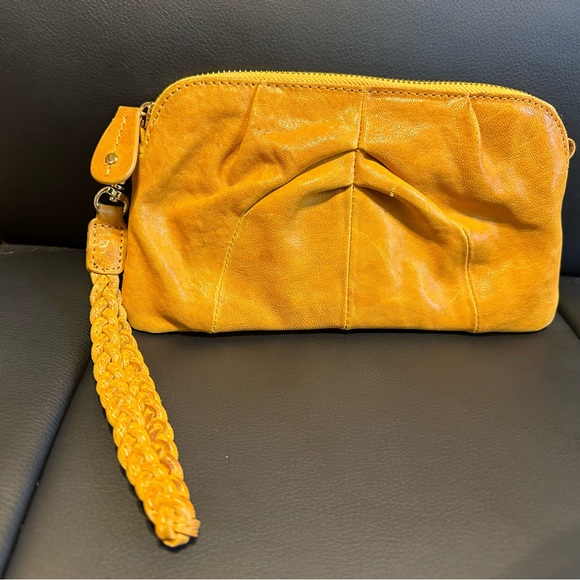 Monserrat De Lucca. New brown leather with gold hardware, bag purse satchel - Picture 5 of 5